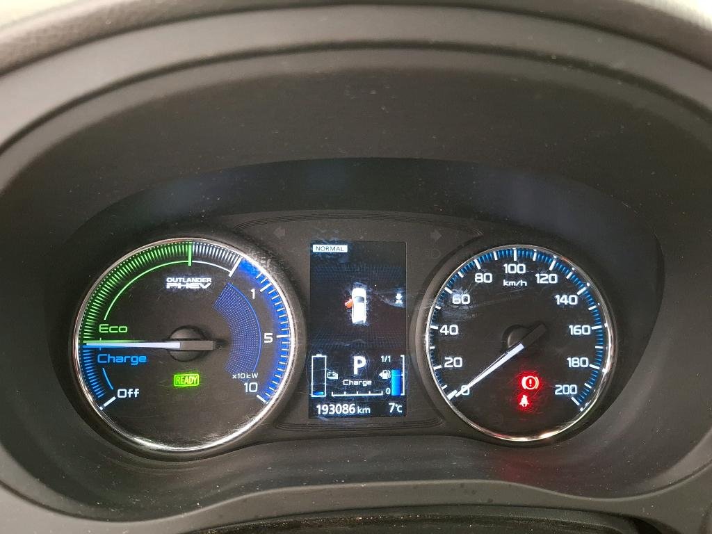 Mitsubishi Outlander III (2012 - 2021) image