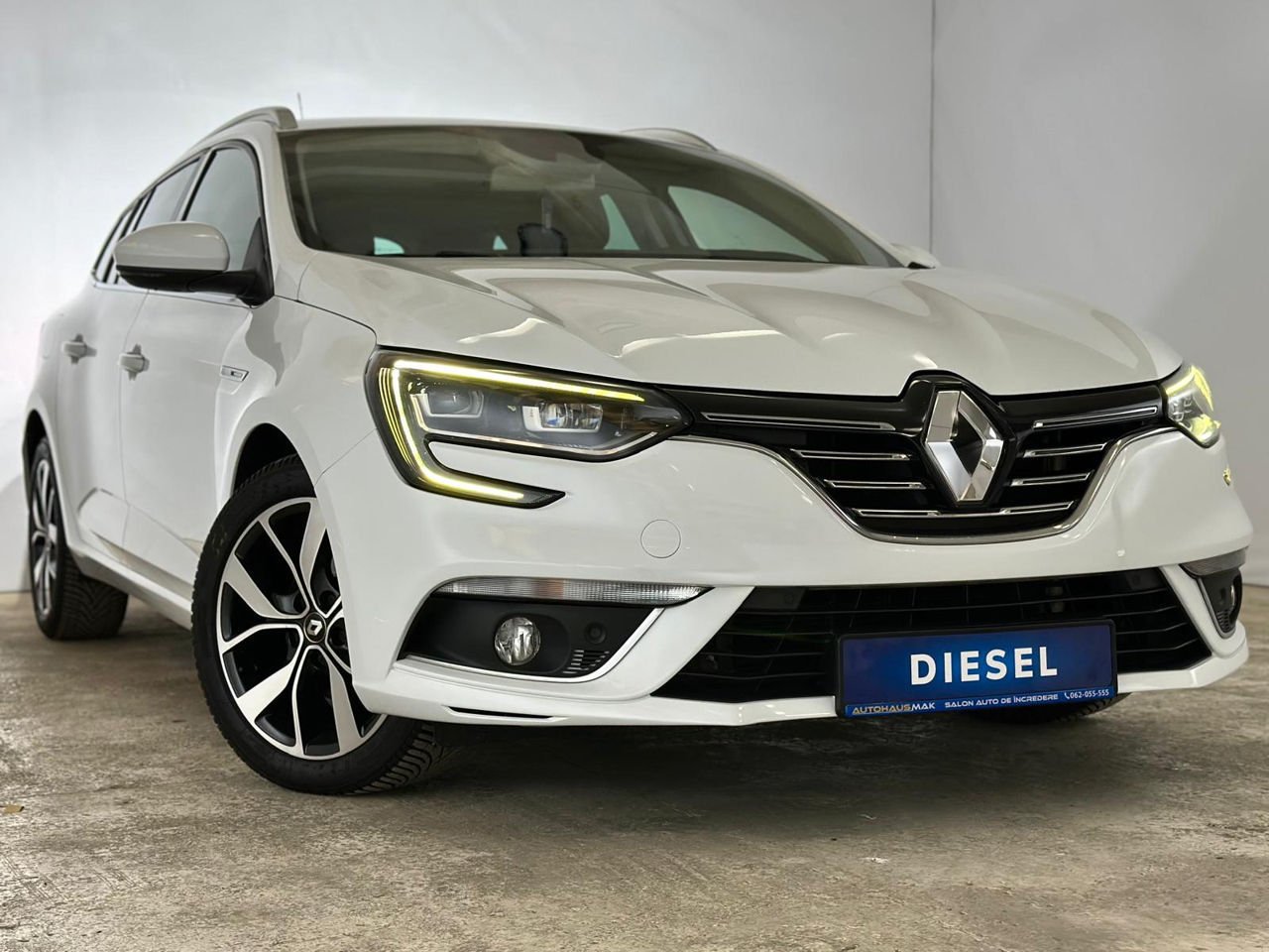 Renault Megane IV (2016 - ) image