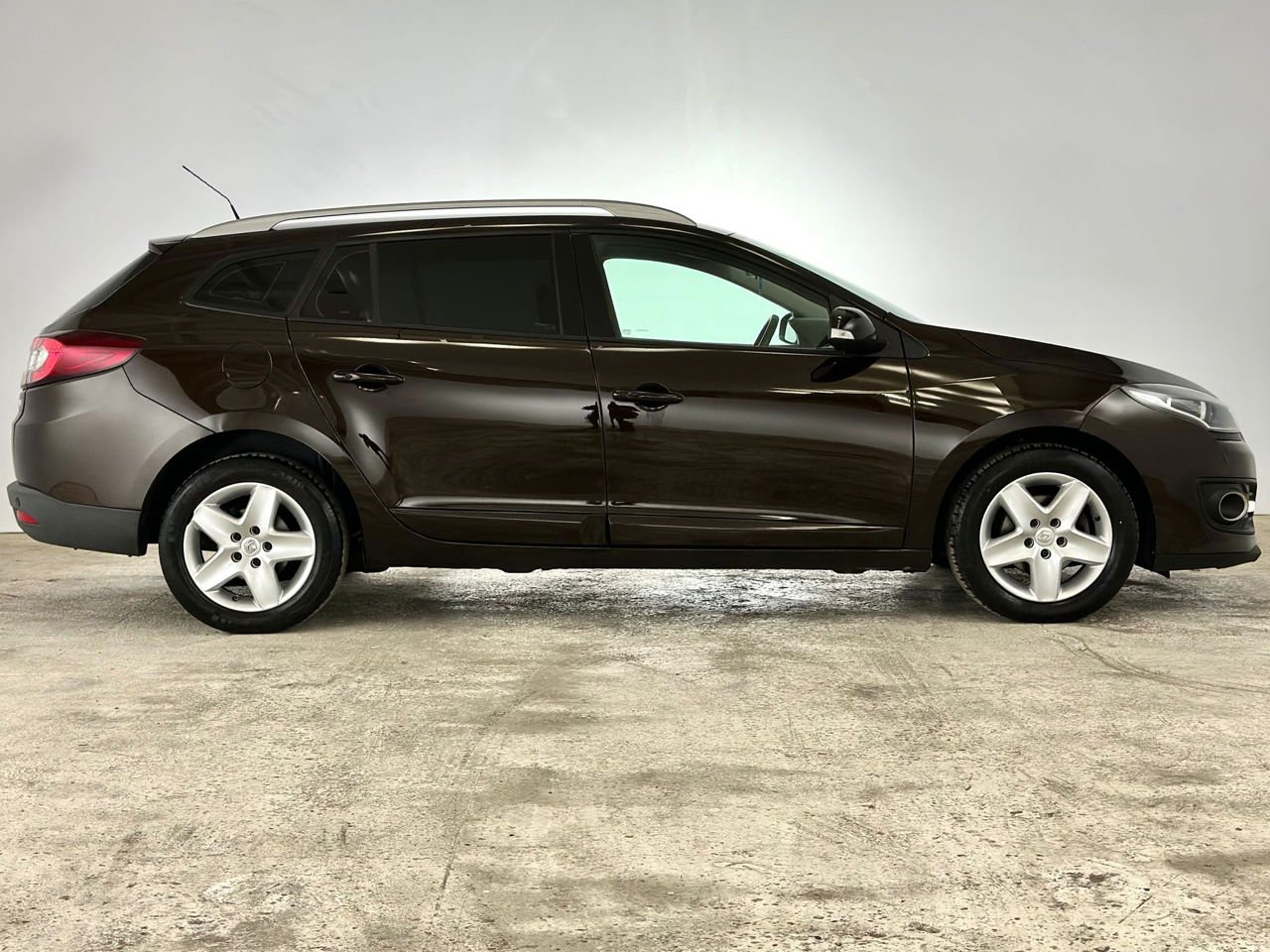 Renault Megane III (2008 - 2016) image