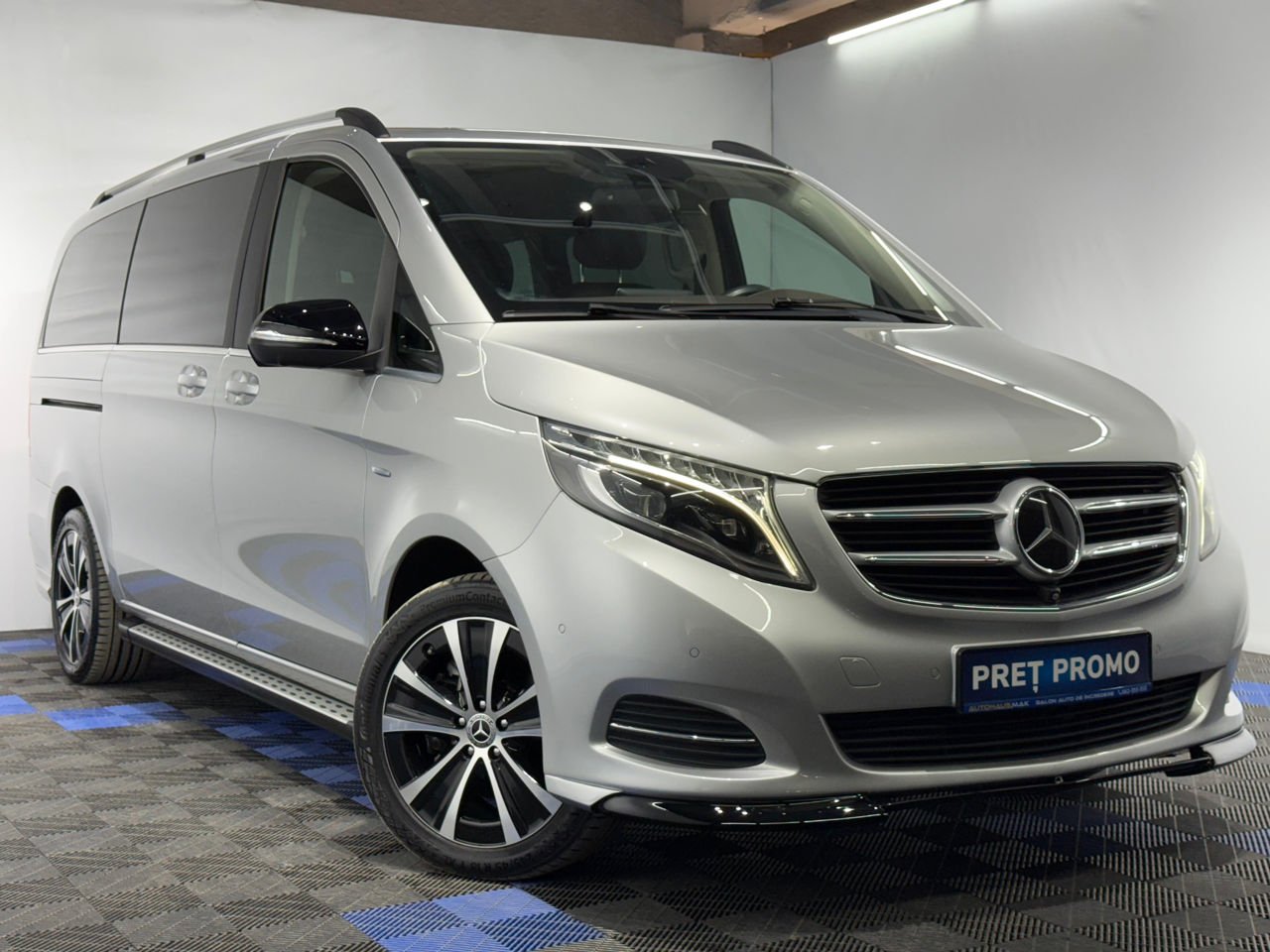 Mercedes-Benz V-Class W447 (2014 - ) image