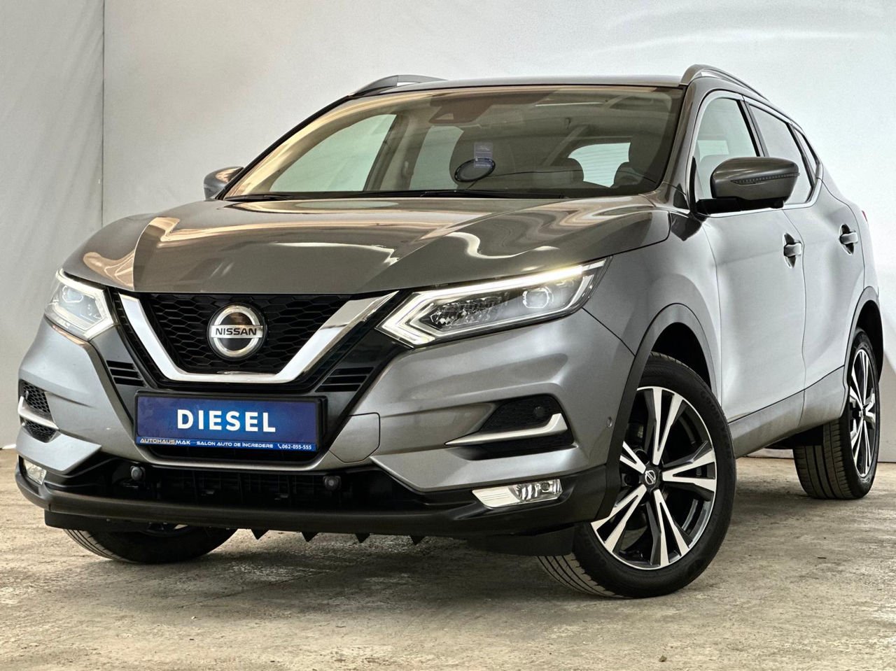 Nissan Qashqai J11 (2013 - 2021) image