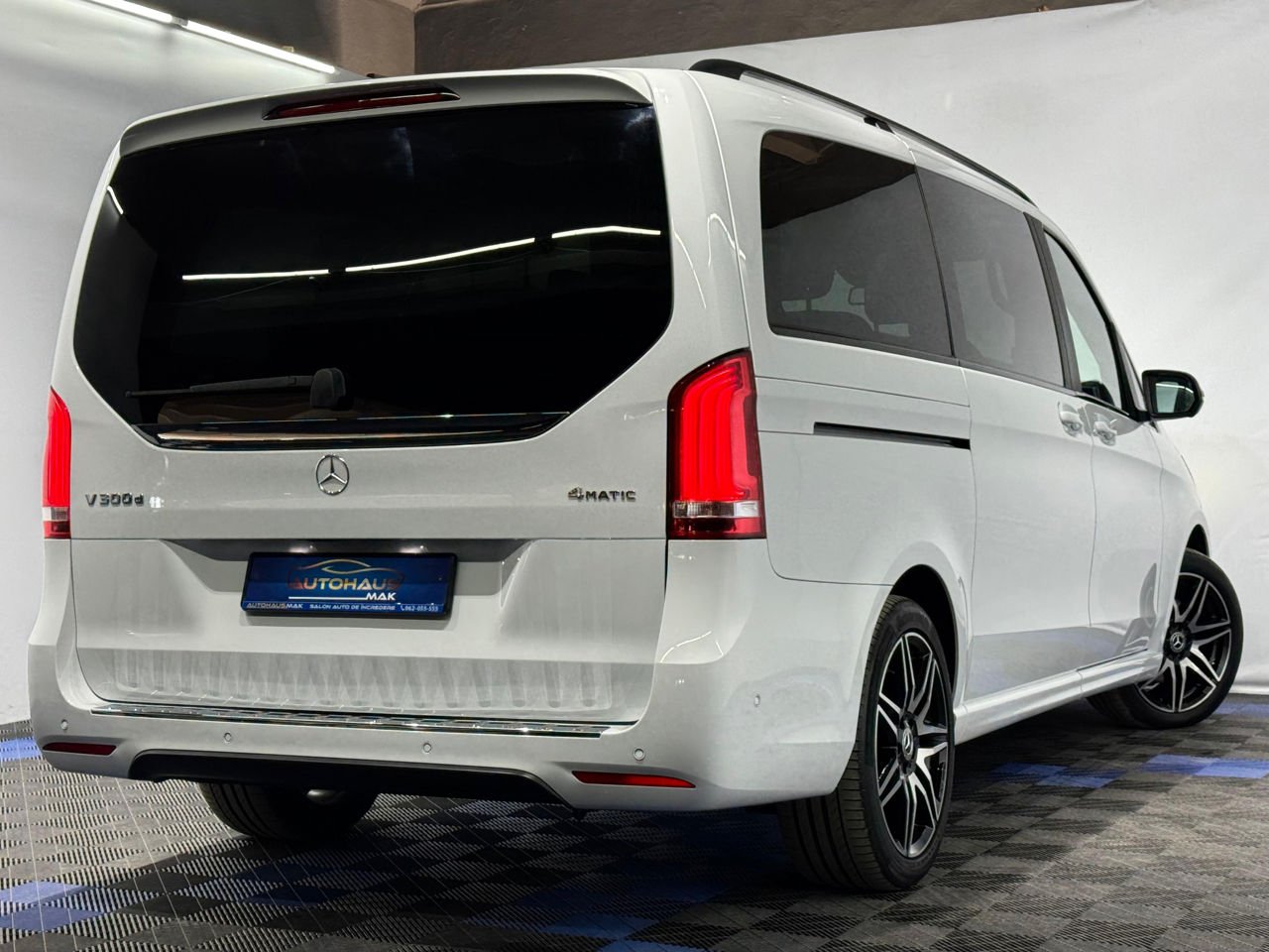 Mercedes-Benz V-Class W447 (2014 - ) image