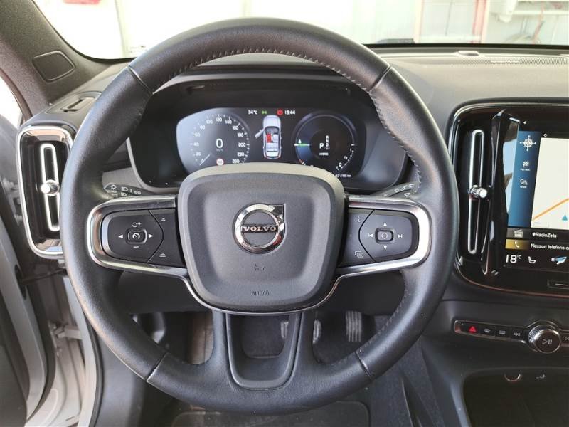 Volvo XC40 2017 - image