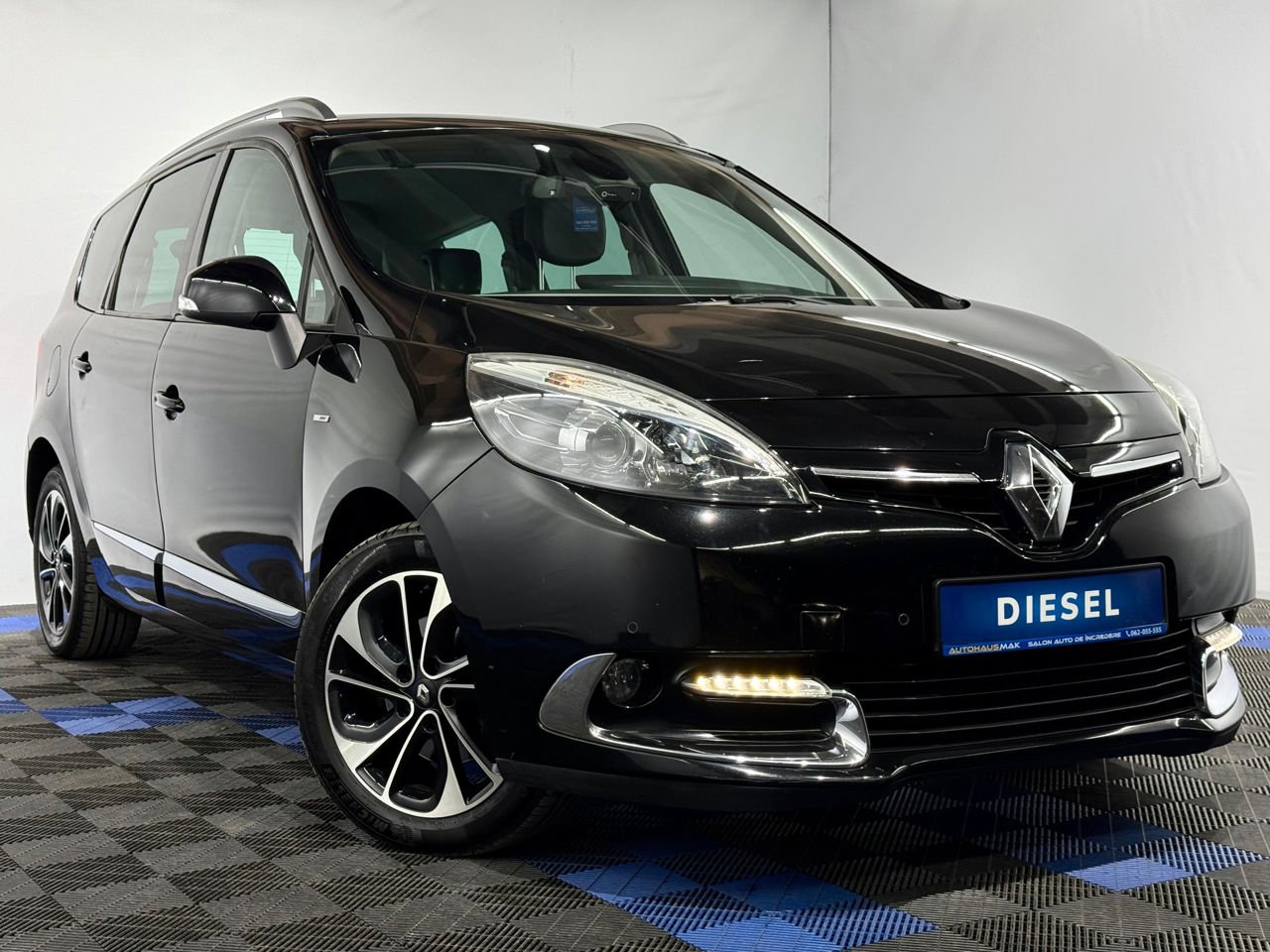 Renault Scenic III (2009 - 2016) image