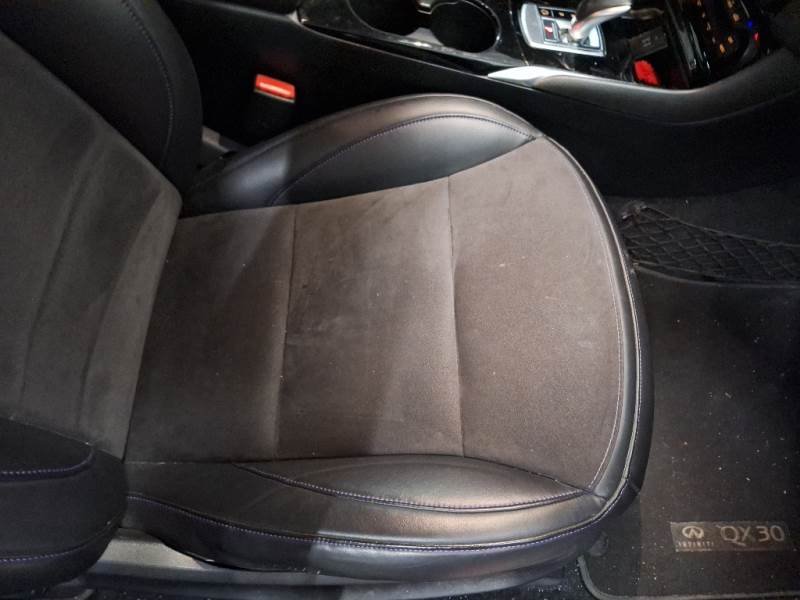 Infiniti Q30 I (2015 - 2020) image