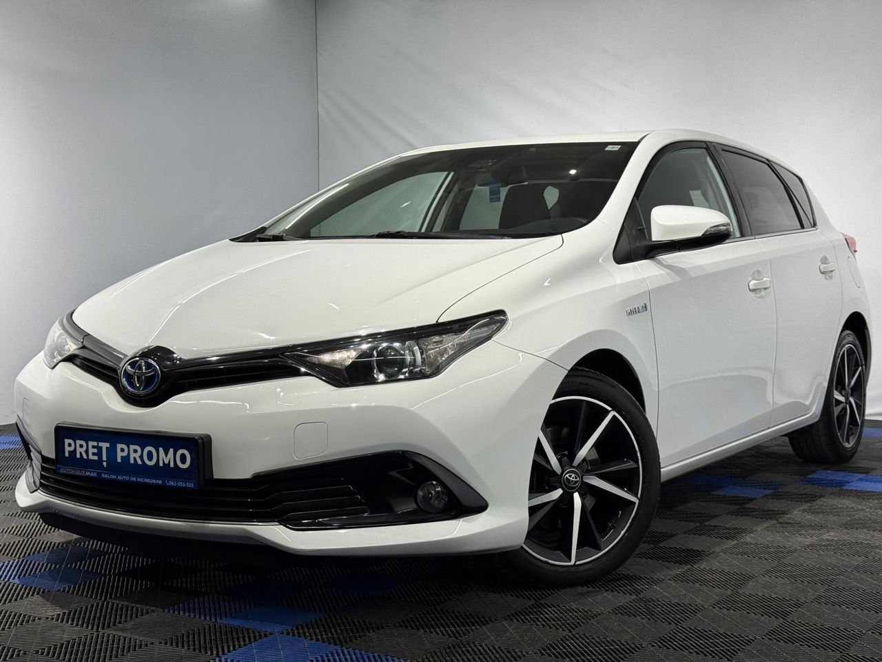 Toyota Auris 2012 - 2018 image