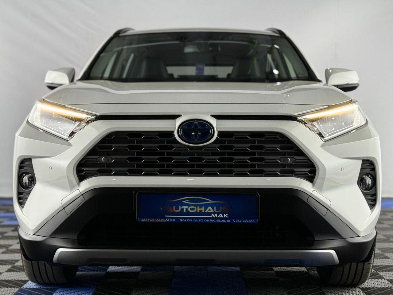Toyota RAV4 2018 - image