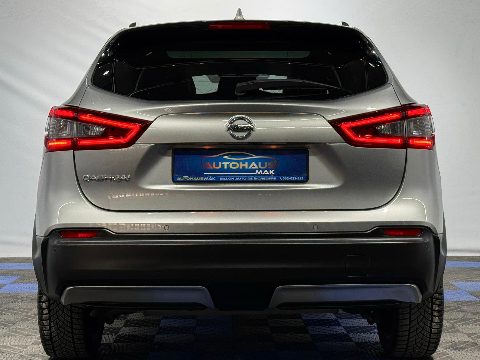 Nissan Qashqai J11 (2013 - 2021) image