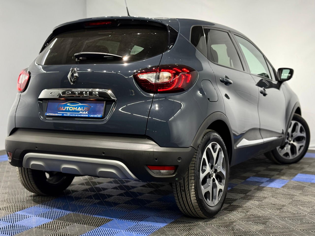 Renault Captur I (2013 - ) image