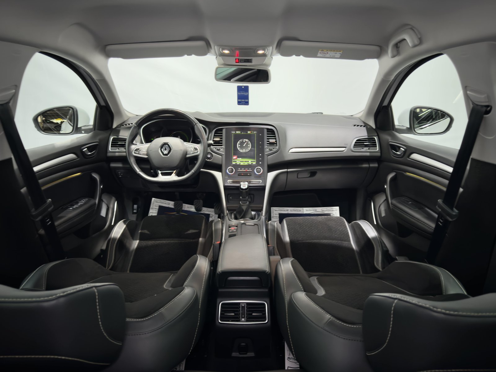 Renault Megane IV (2016 - ) image