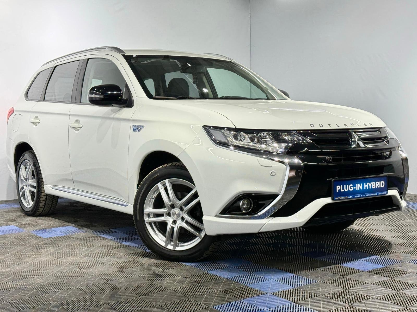 Mitsubishi Outlander III (2012 - 2021) image