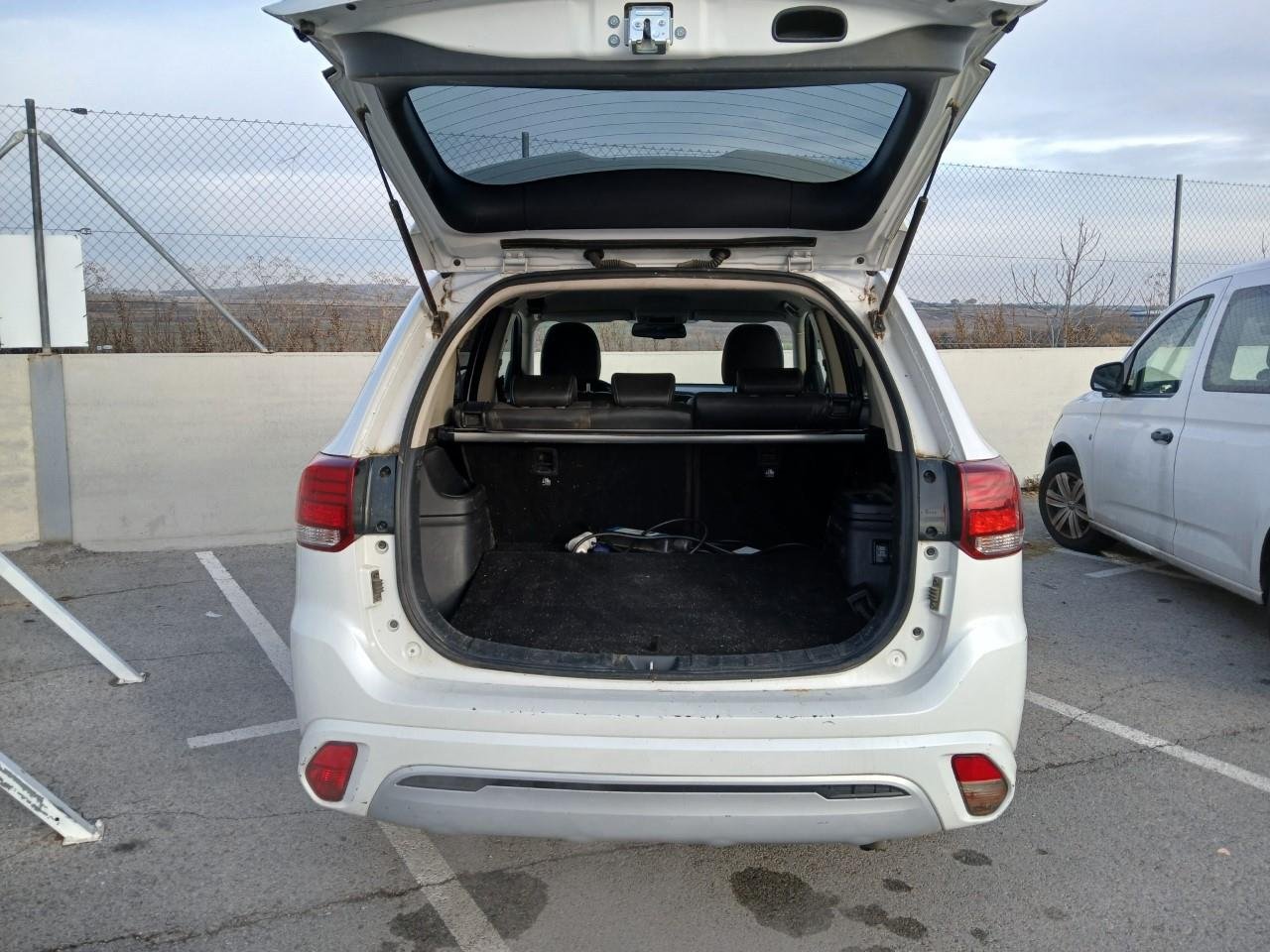 Mitsubishi Outlander II (2019 - ) image