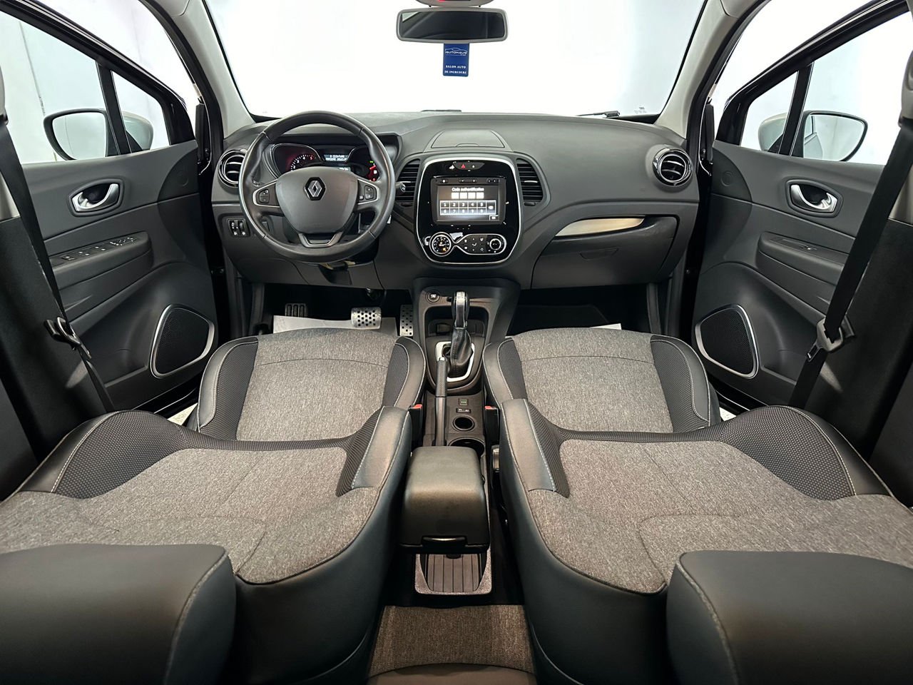 Renault Captur I (2013 - ) image
