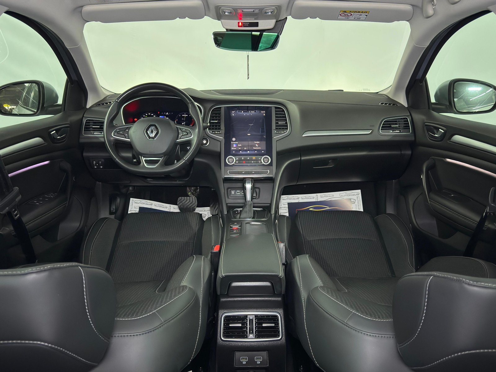 Renault Megane IV (2016 - ) image