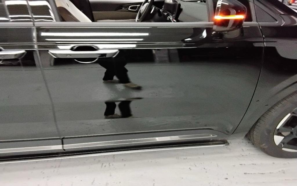 Kia Carnival IV (2020 - ) image