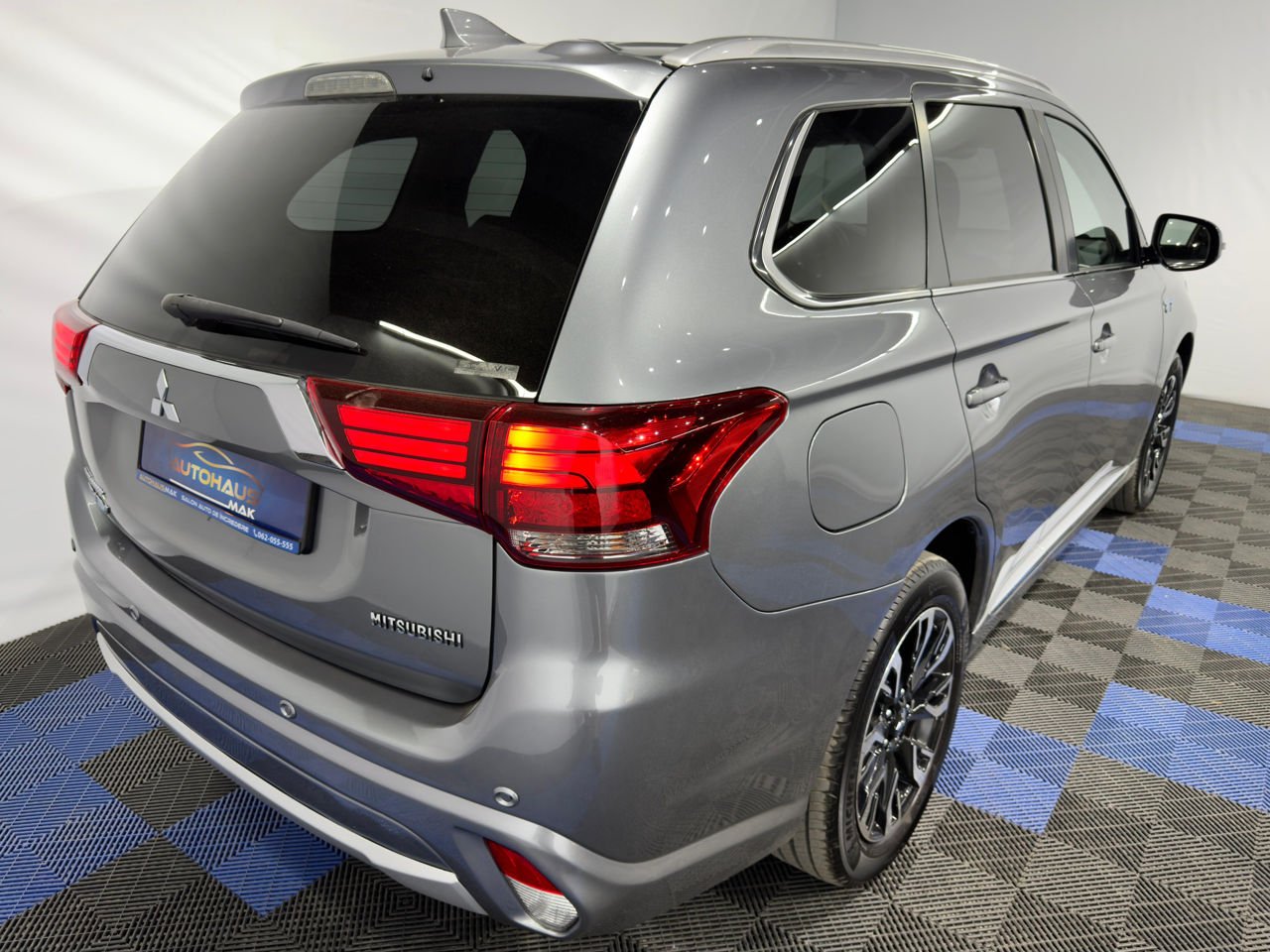 Mitsubishi Outlander III (2012 - 2021) image