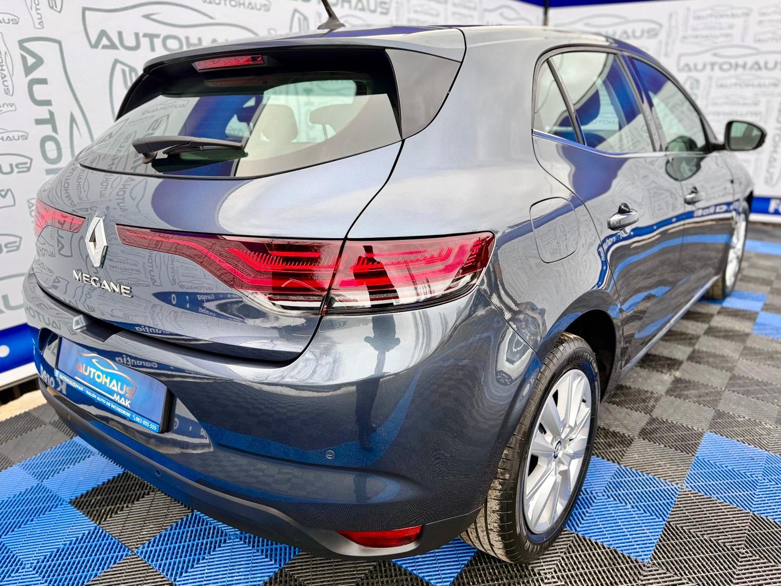 Renault Megane IV (2016 - ) image