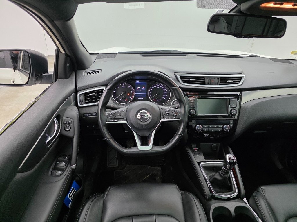 Nissan Qashqai J11 (2013 - 2021) image