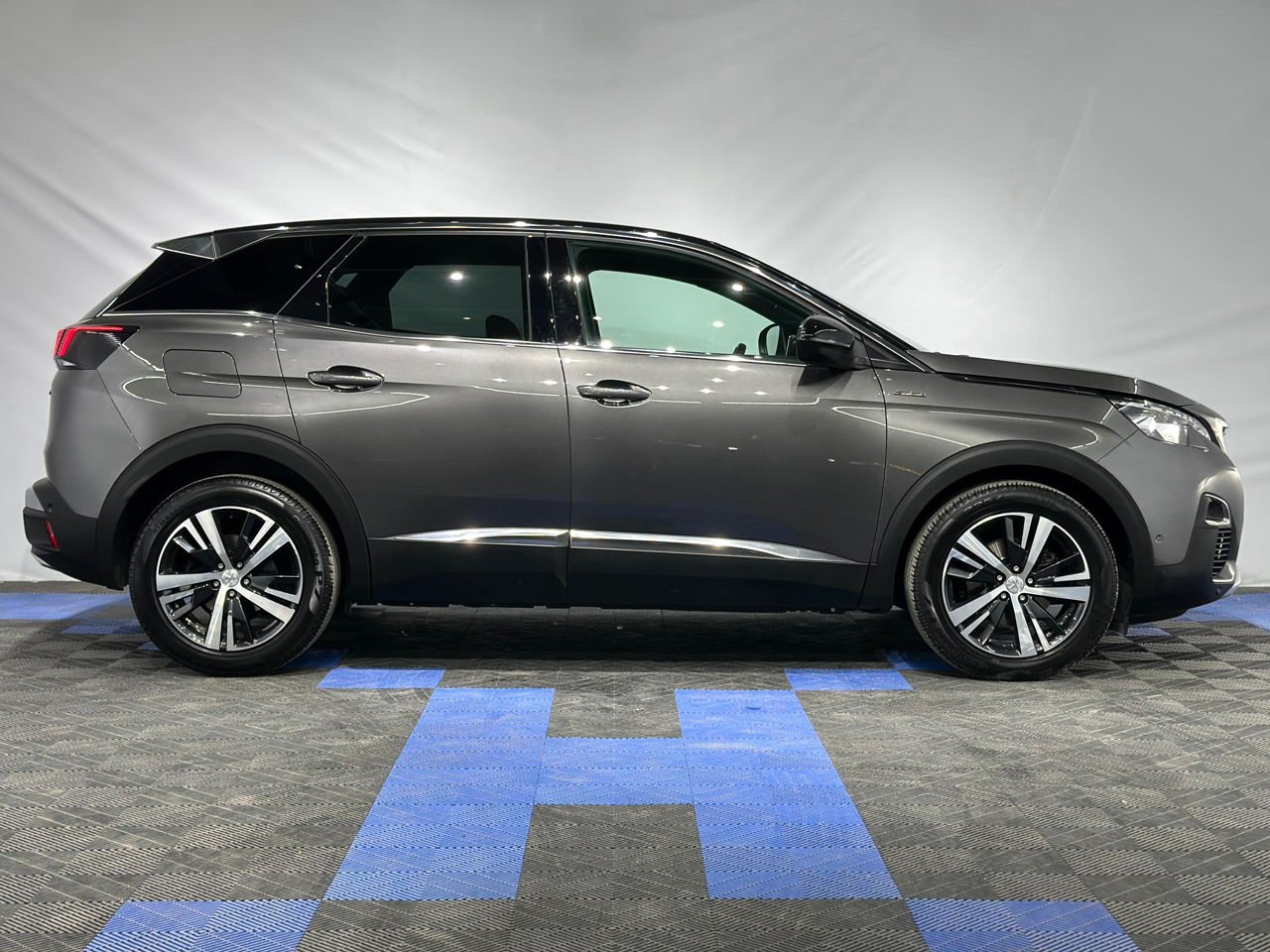 Peugeot 3008 II (2016 - ) image