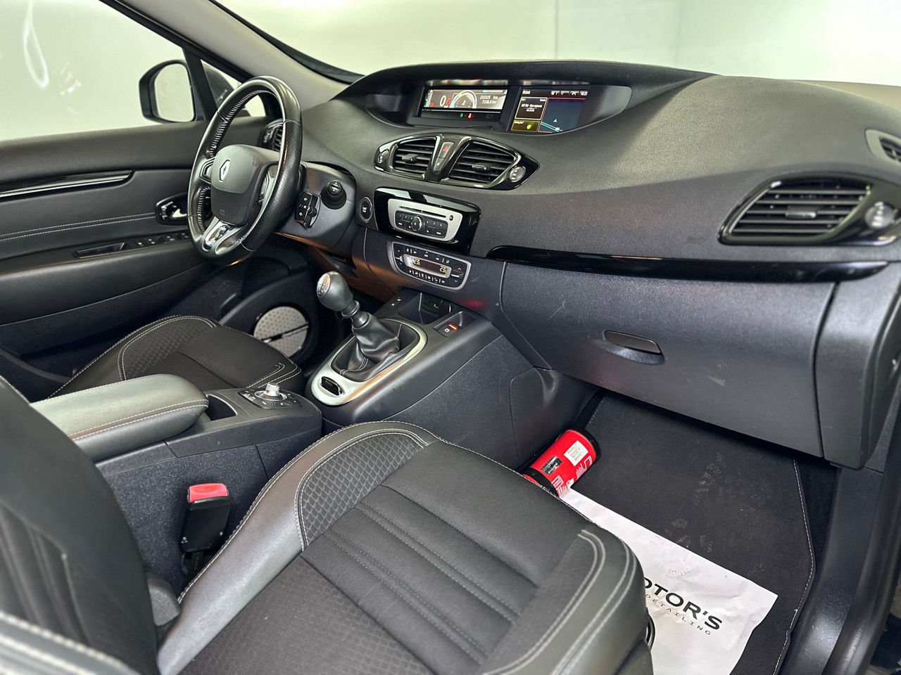 Renault Scenic III (2009 - 2016) image