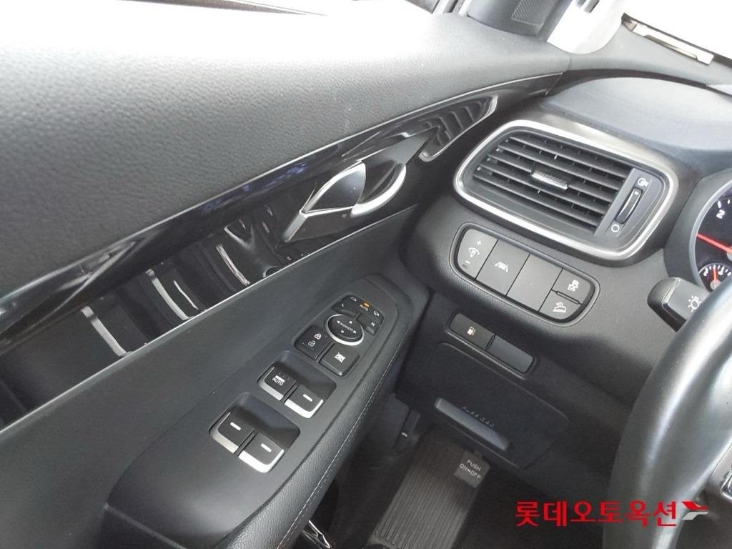 Kia Sorento IV (2020 - ) image