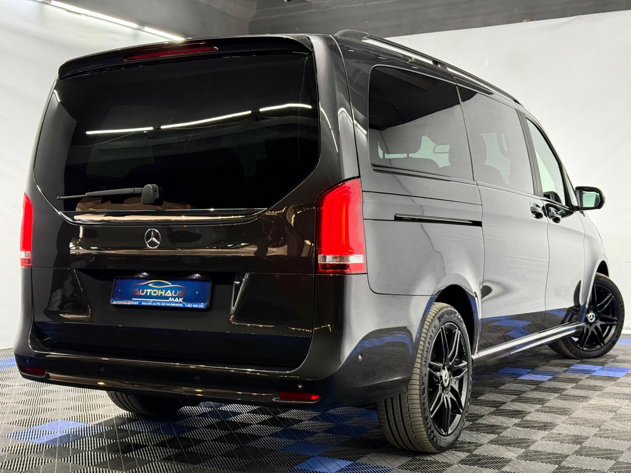 Mercedes-Benz V-Class W447 (2014 - ) image