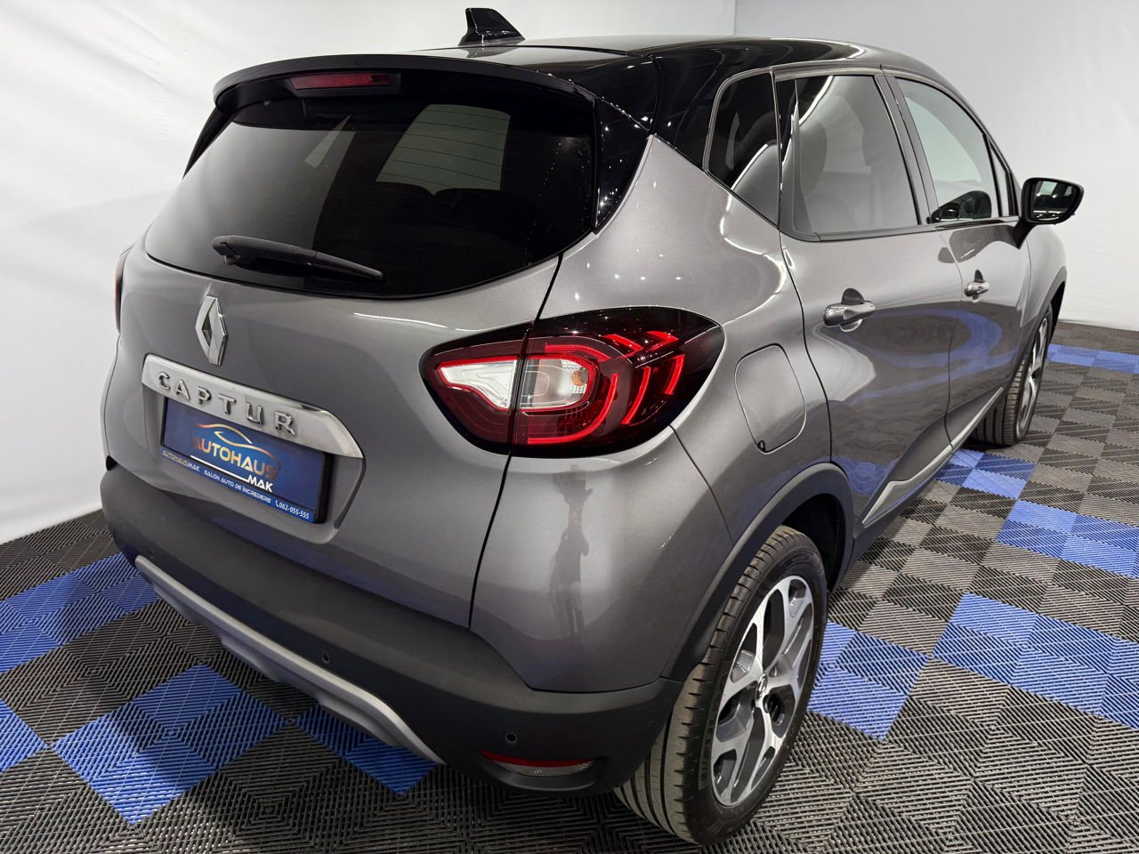 Renault Captur I (2013 - ) image
