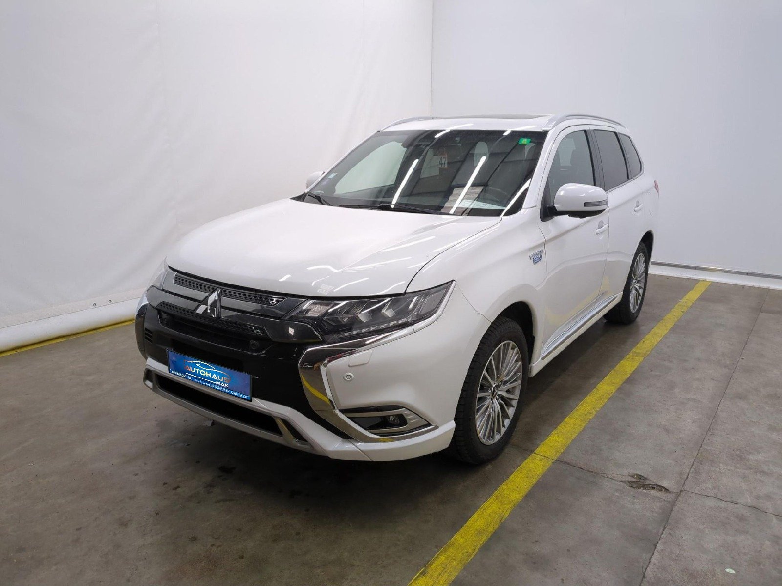 Mitsubishi Outlander III (2012 - 2021) image